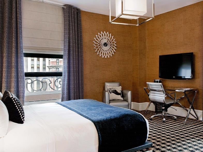 Ameritania Hotel at Times Square — photo 25 of 60